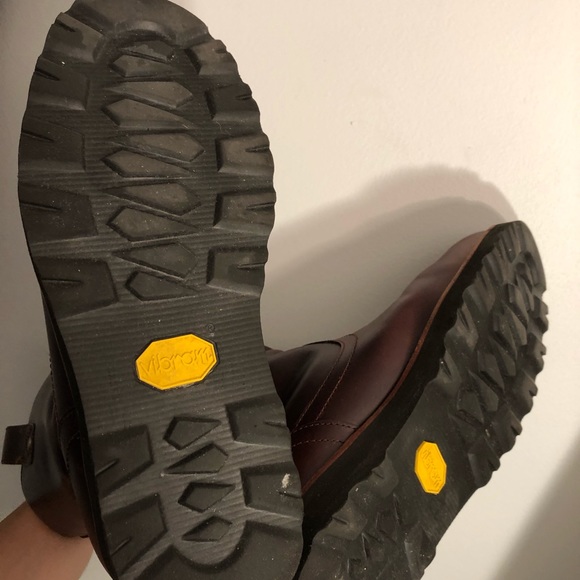 Ugg shoes, fairly new, men size 9 - Picture 5 of 5